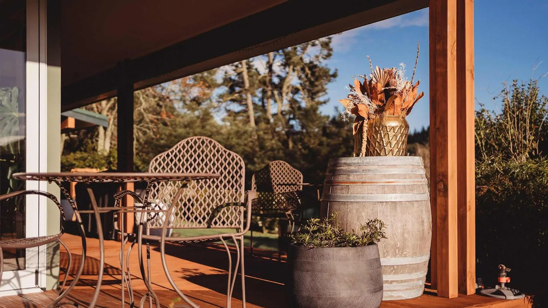 Paradise Valley Lodge - The Homestead Rotorua Holiday home