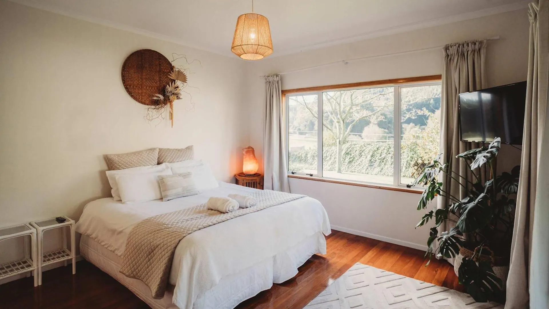 Paradise Valley Lodge - The Homestead Rotorua