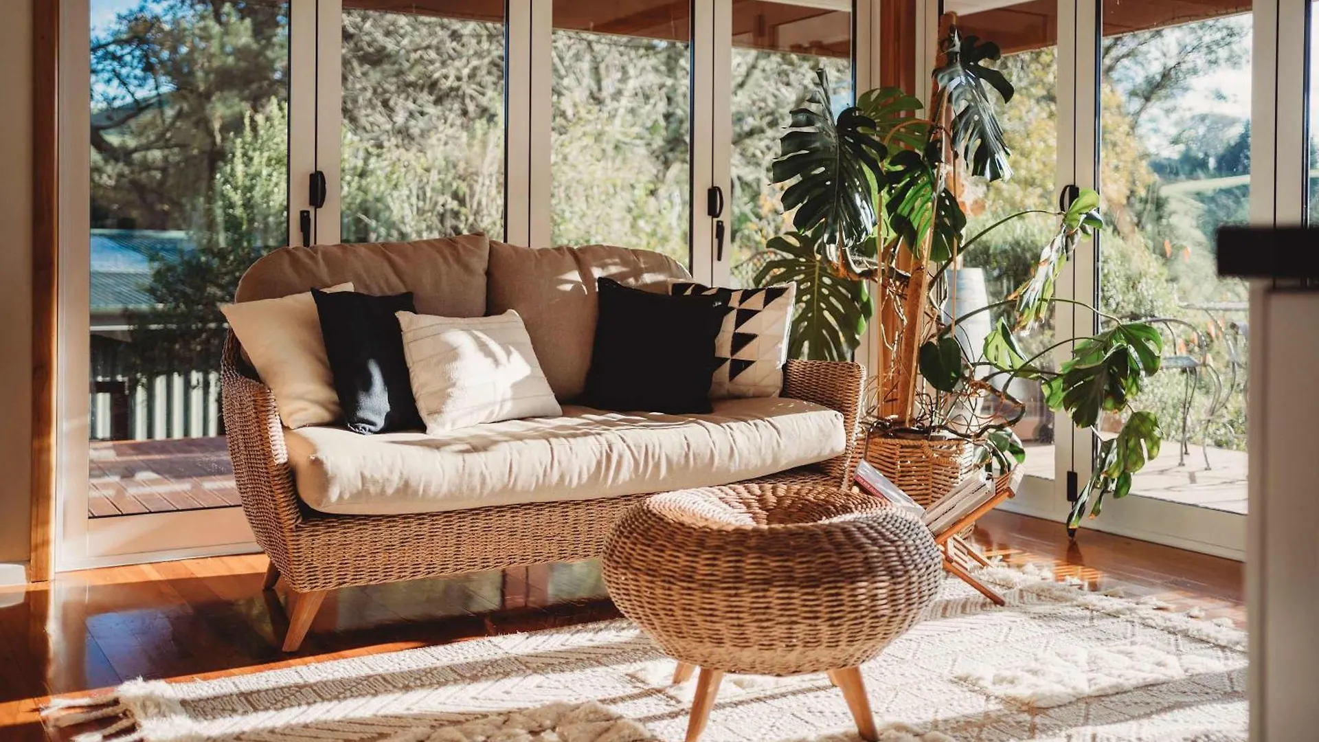 Paradise Valley Lodge - The Homestead Rotorua New Zealand